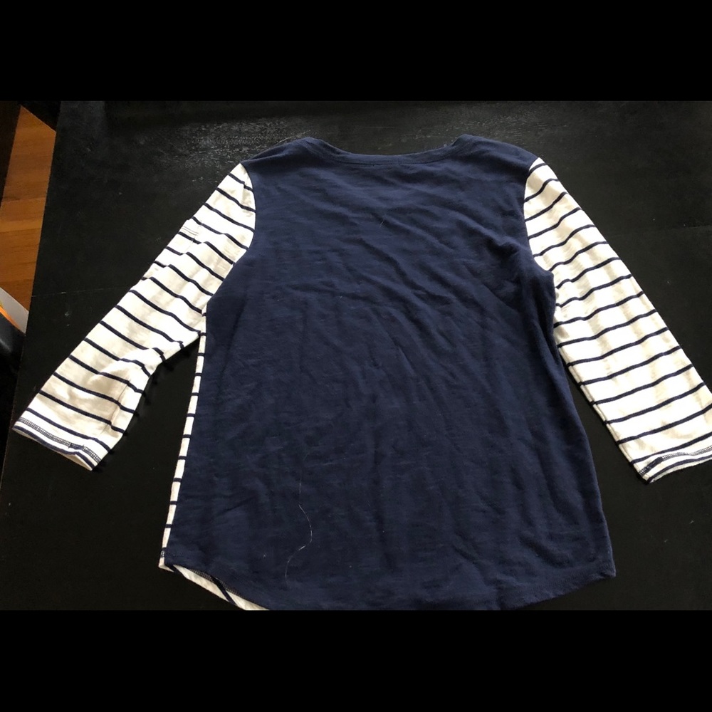 EUC women’s 2 toned 3/4 shirt - Picture 4 of 4